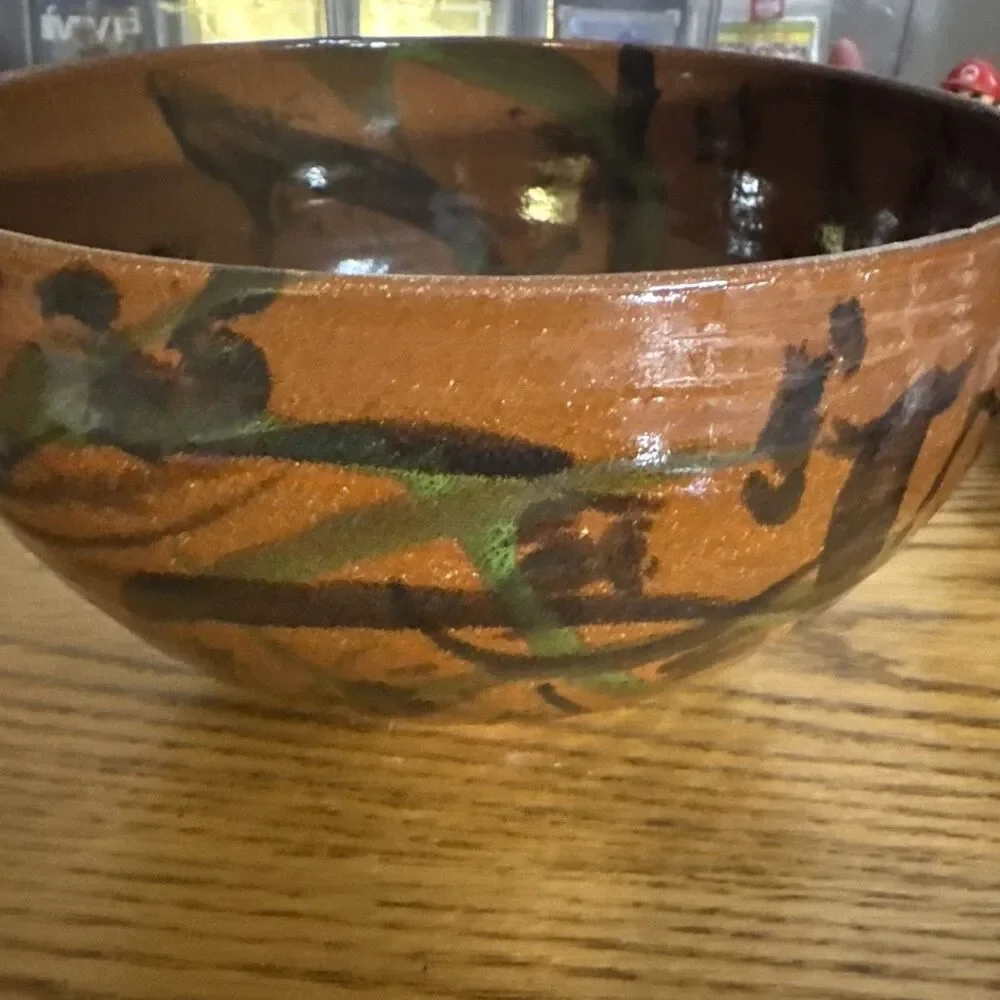 Stephen Rodriguez New Haven CT Signed Studio Stoneware Brown Glossy Serving Bowl